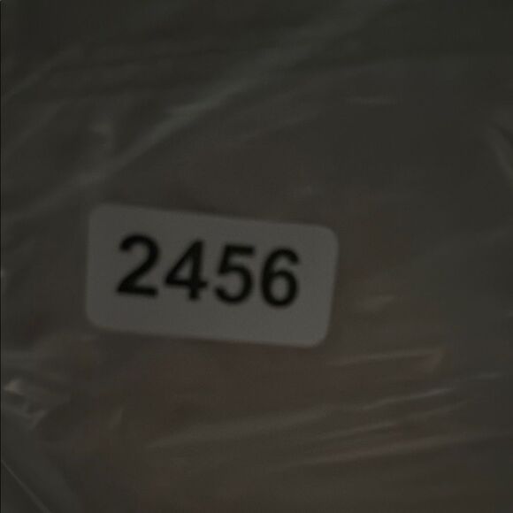 Eddie Bauer Tan Cargo Pants Relaxed Fit Lightweight - Picture 6 of 6